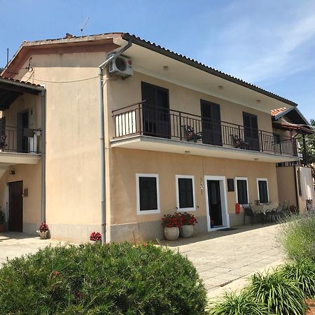 Apartman Elvis Lovran Dış mekan fotoğraf