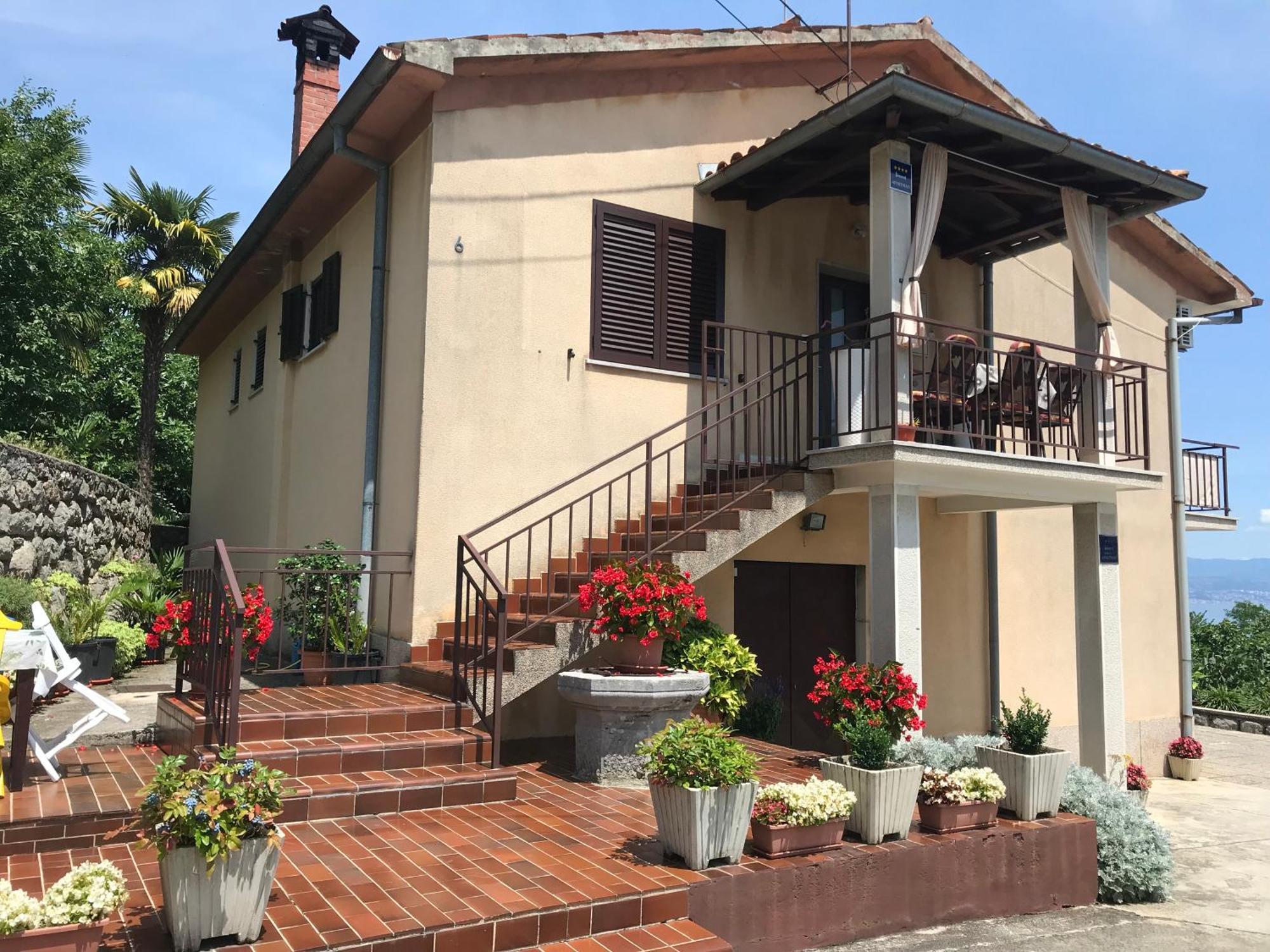 Apartman Elvis Lovran Dış mekan fotoğraf